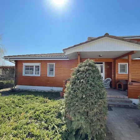 Botanica Deluxe Vendeghaz - Finnish Sauna Villa Siofok