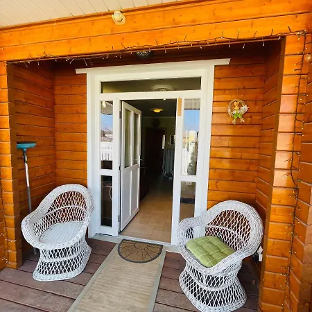Botanica Deluxe Vendeghaz - Finnish Sauna Villa Siofok